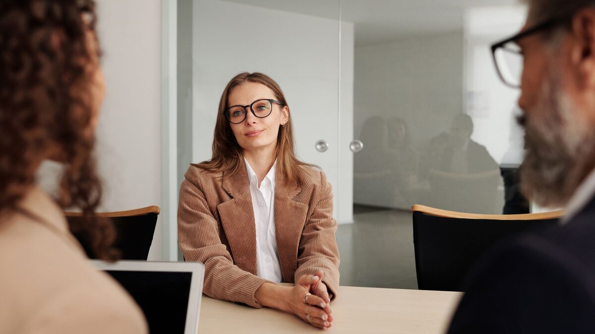 KI im Recruiting: Wie Personalvermittler mit KI-Automatisierung schneller und besser besetzen